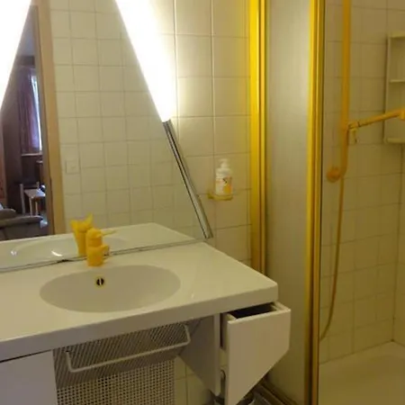 Studio Dumont Daire Zweisimmen